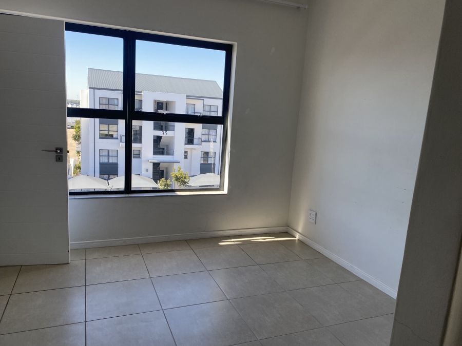 1 Bedroom Property for Sale in Sandown Western Cape